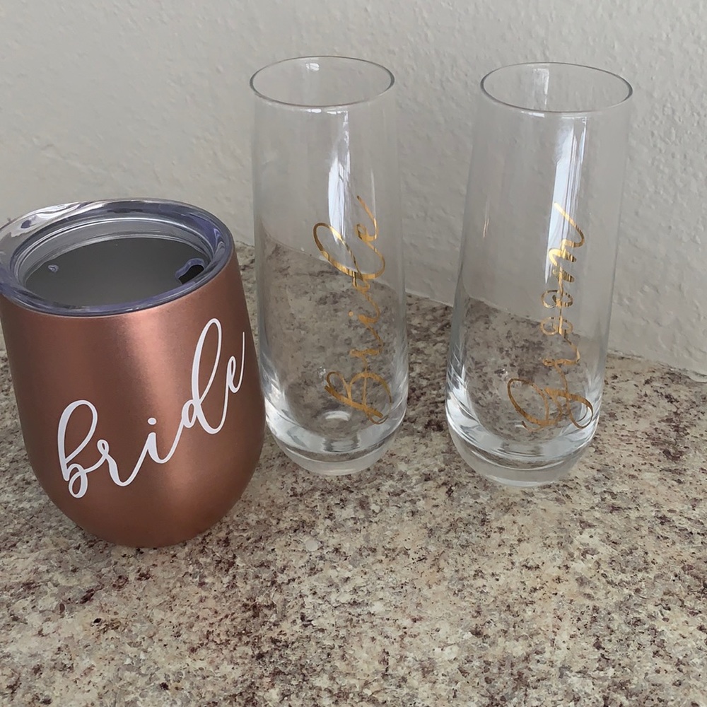 Bride and groom champagne glasses and a bride mug